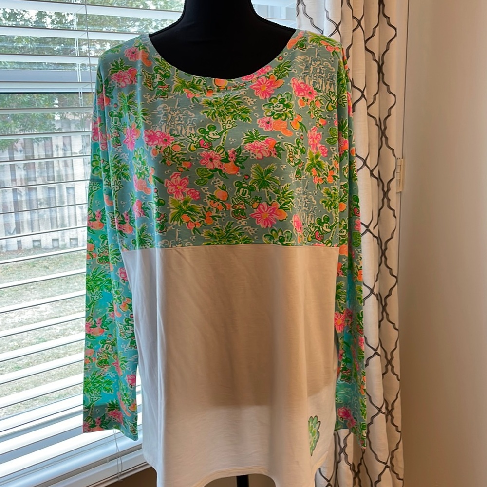 NWT Lilly Pulitzer Lilly Loves Disney Finn Top